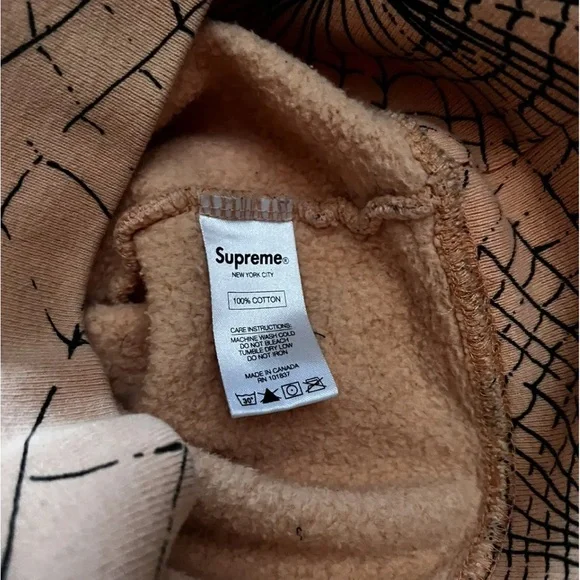 Supreme Hoodie